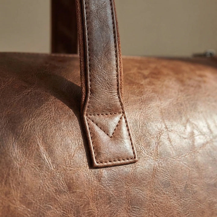 Structured Barrel Bag - Voyago