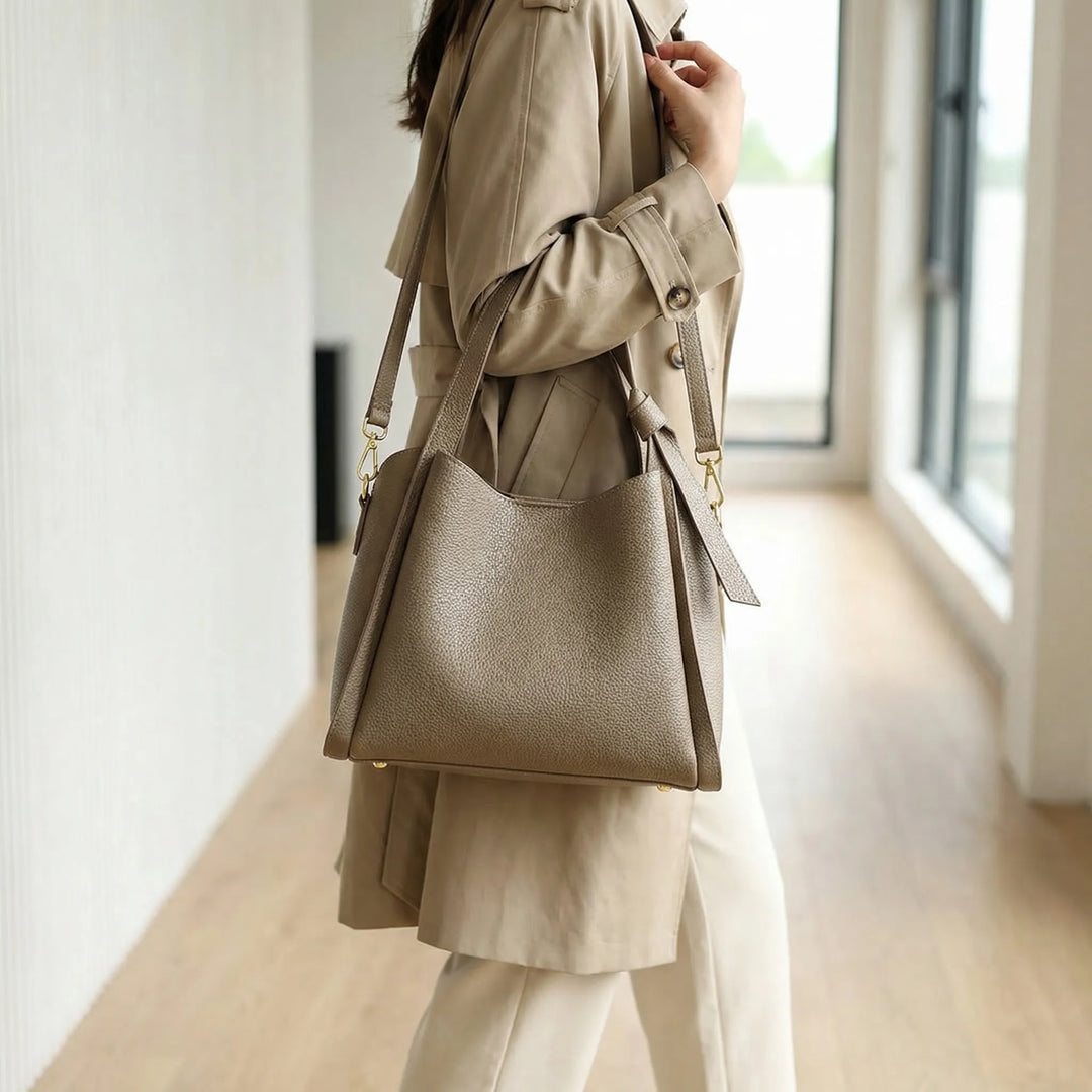 Structured Bucket Bag - Valenza