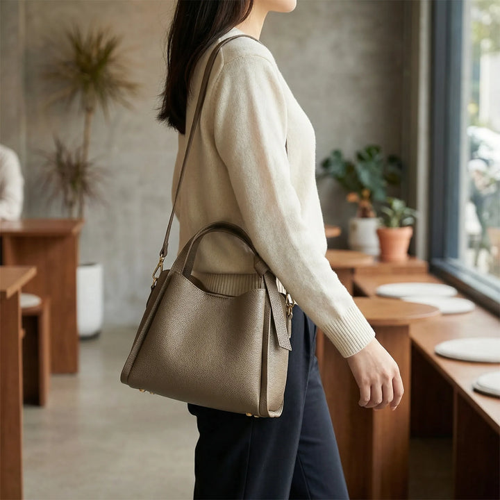Structured Bucket Bag - Valenza