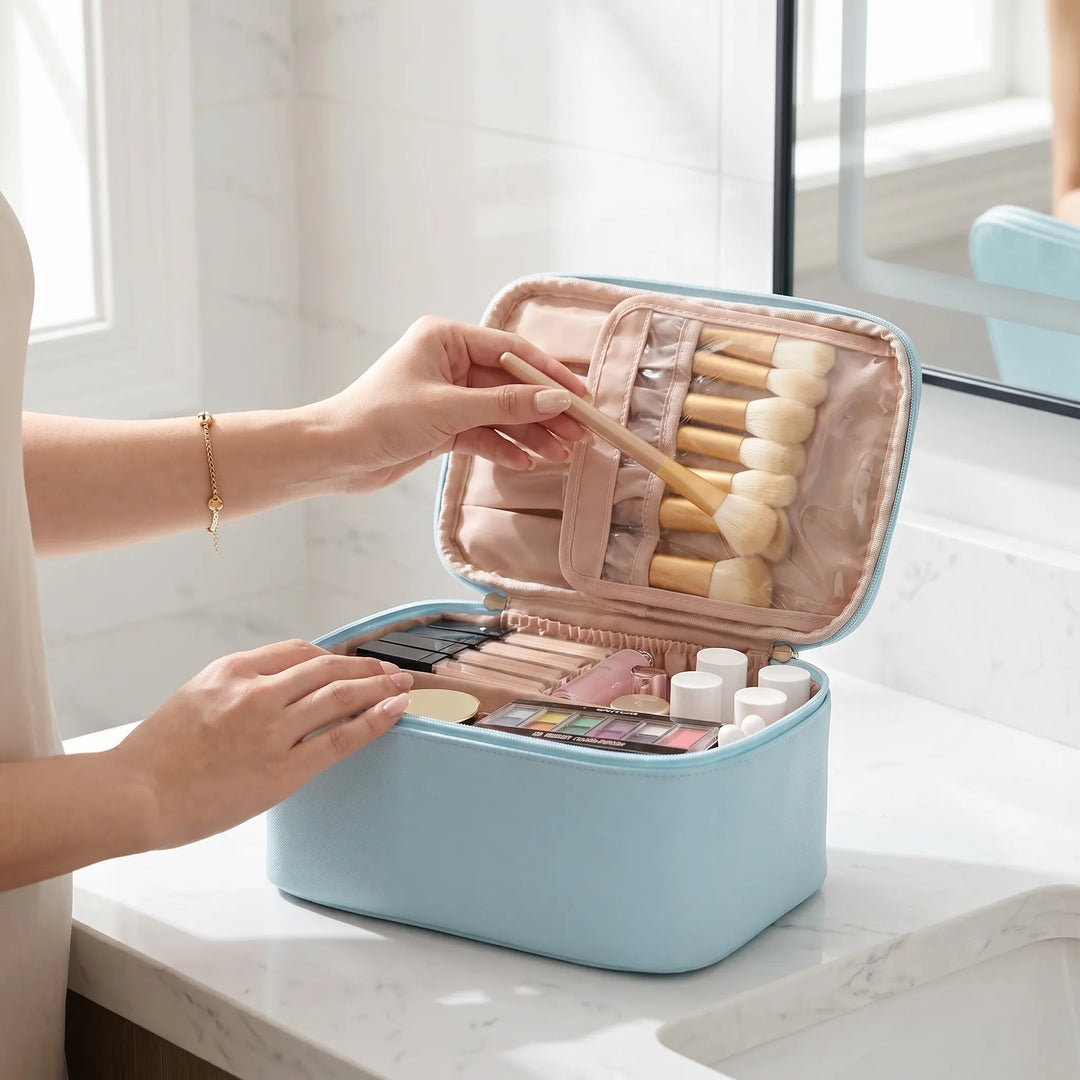 Structured Cosmetic Travel Bag - Valoriq