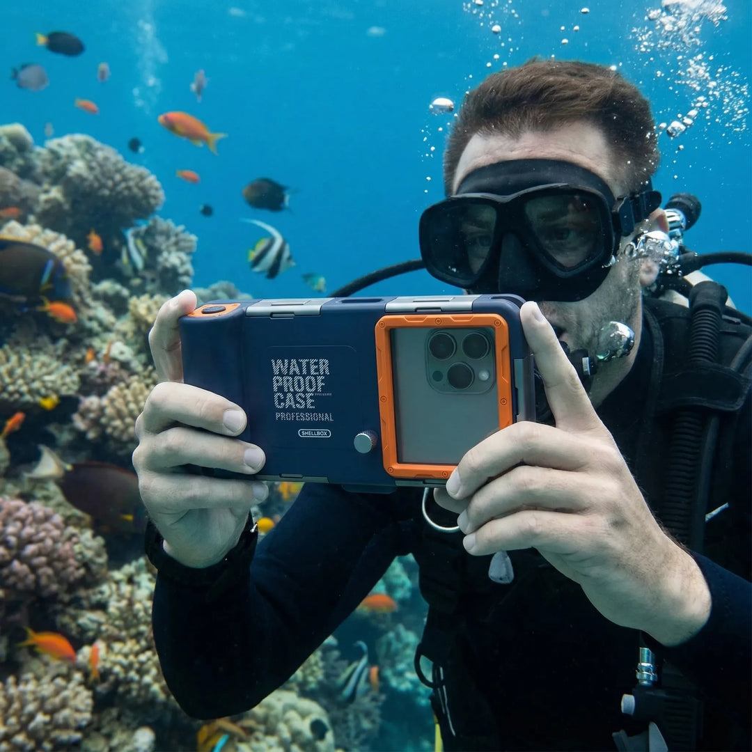 Submersible Phone Case - AquaGrip
