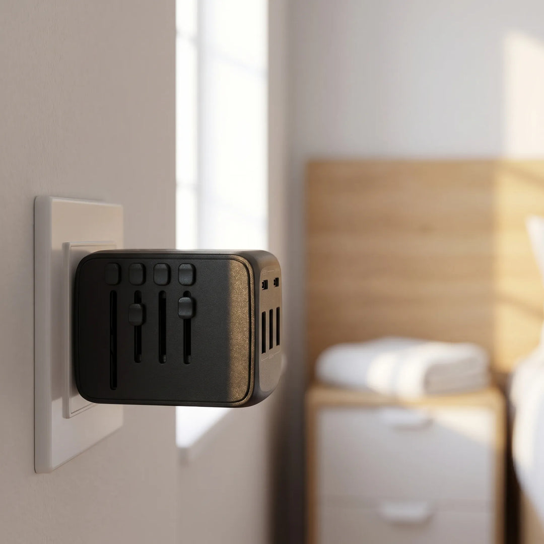 Compact Multi-Port Travel Adapter Block - Chargomix