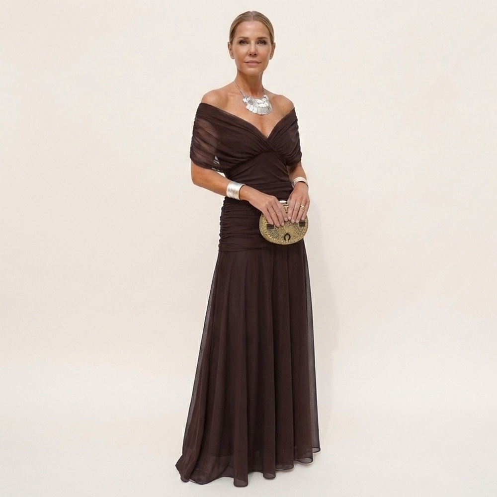 Women's Long Elegant Flowy Dress – V-Neck Sophisticated Design 2