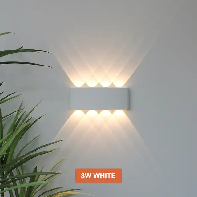 Skøle Indoor Outdoor Wall Light Fixture IP65 Rated 12