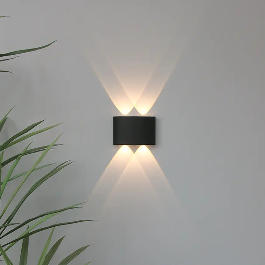Skøle Indoor Outdoor Wall Light Fixture IP65 Rated 7