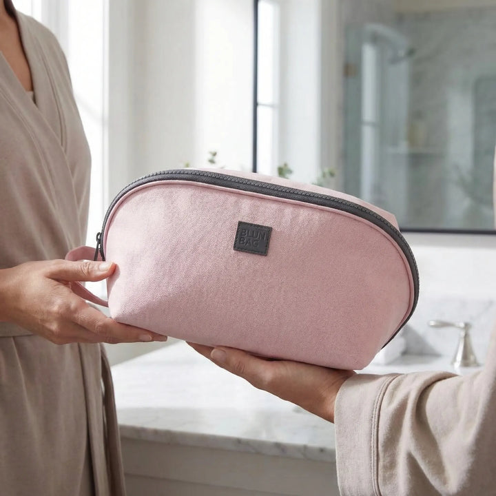 Compact Zip-Top Travel Storage Bag - Voyette