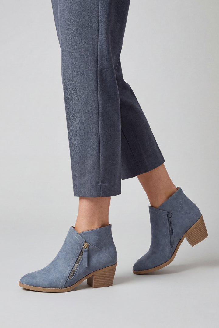 Women's Block Heel Ankle Boots with Side Zip 1