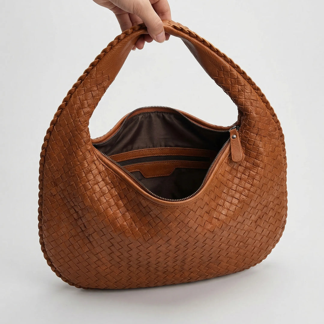 Woven Shoulder Bag - Vovelia