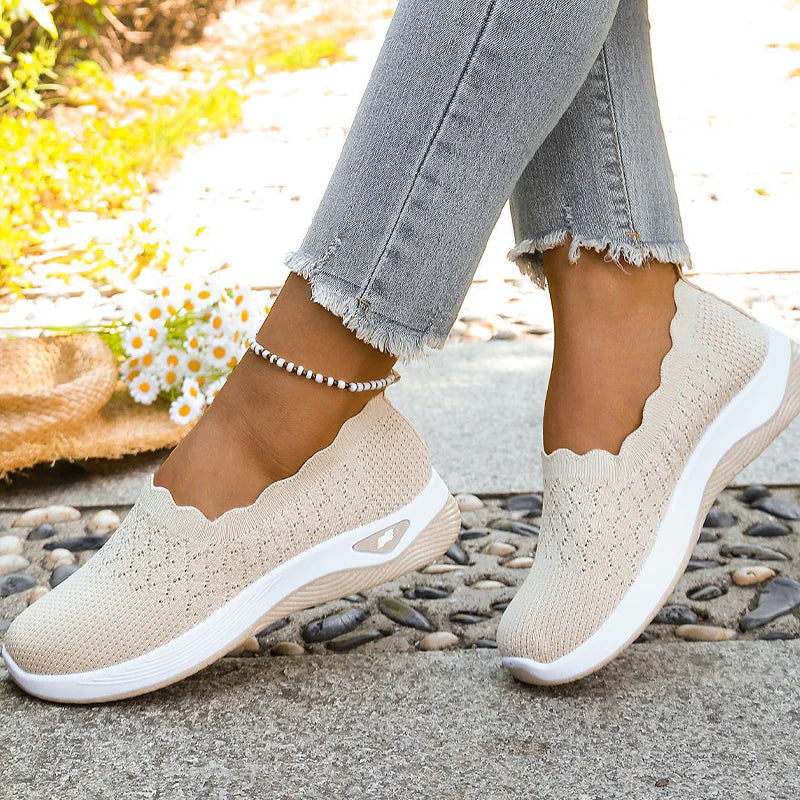 Cushioned Slip-On Walking Shoes for Women, Lightweight and Breathable 8