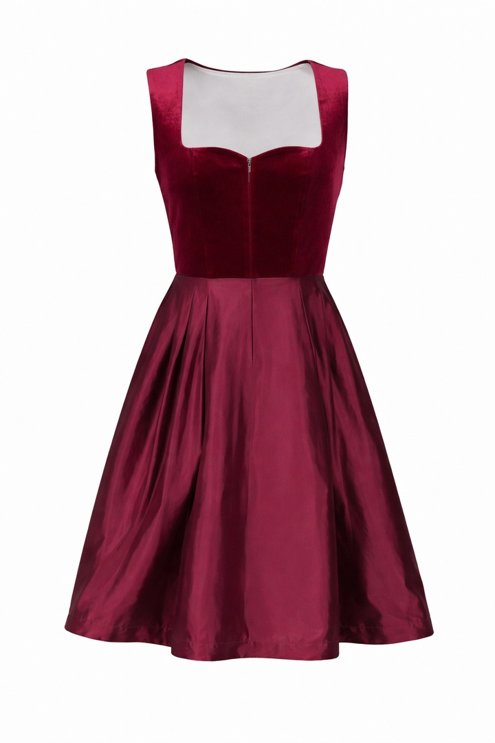 Women's Dirndl Set with Velvet Bodice and Apron 4