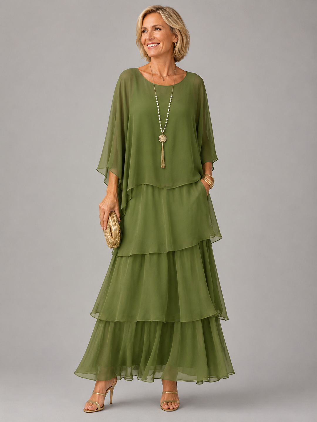Elegant Flowing Maxi Dress 2