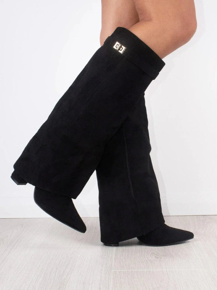 Elegant Women's Shoes in High Quality - Golden Details 2