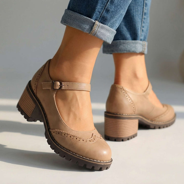 Vintage Women's Mary Jane Shoes with Adjustable Strap 3