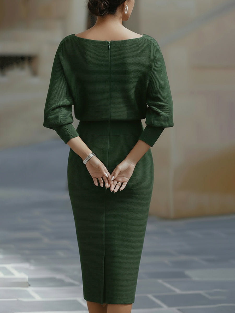 Elegant Draped Midi Dress with Boat Neckline and Fitted Cut 10