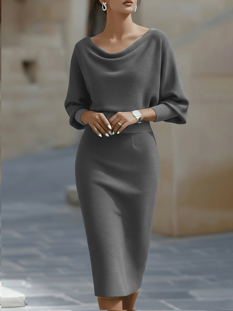 Elegant Draped Midi Dress with Boat Neckline and Fitted Cut 5