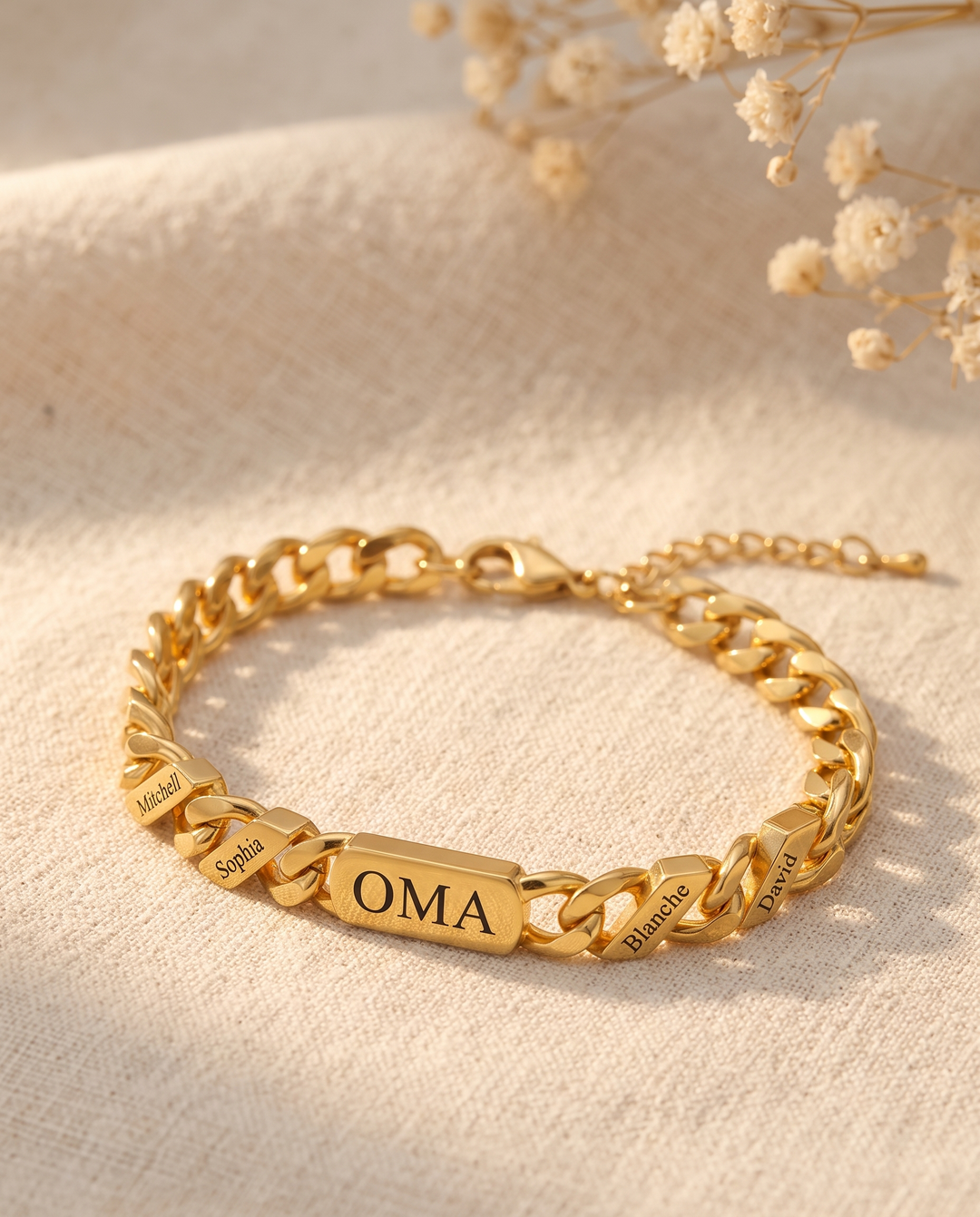 Personalized Family Link Bracelet with Engraved Names – Silver or Gold 4