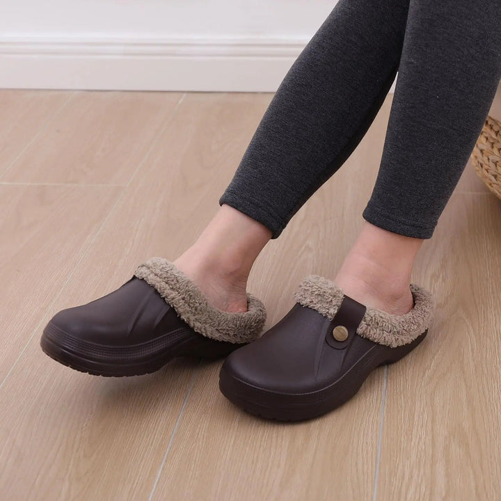 Men's Waterproof Winter Fur-Lined Clogs with Non-Slip Sole 7