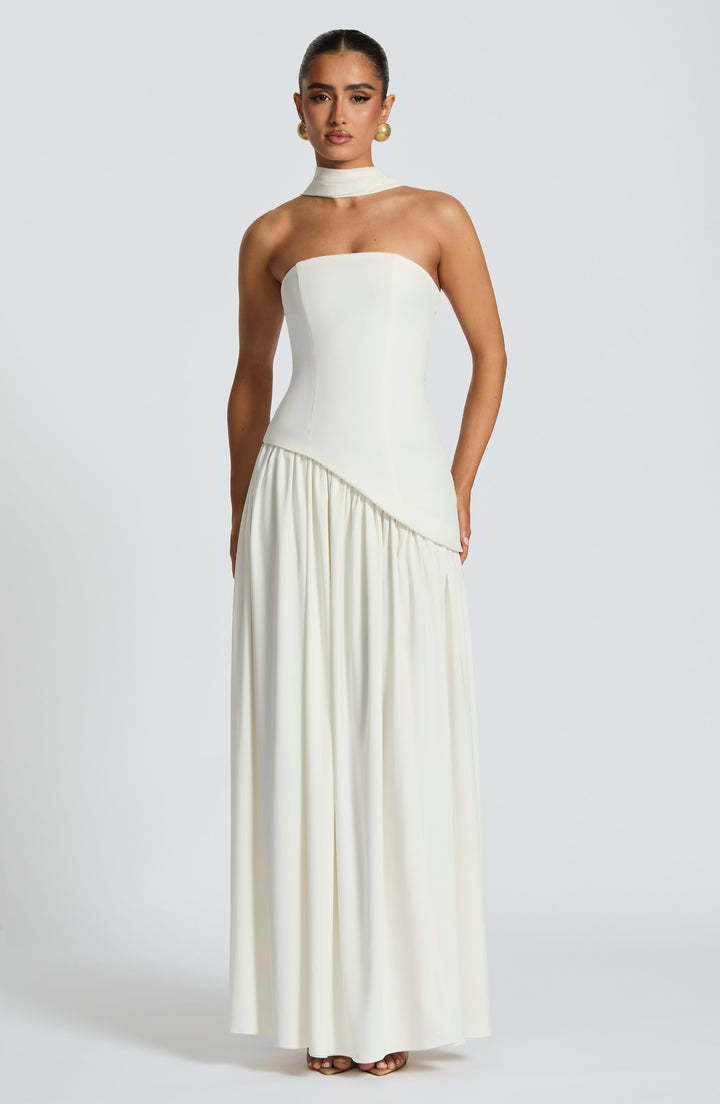 Twilight Maxi Dress in Lightweight Flowing Fabric 34