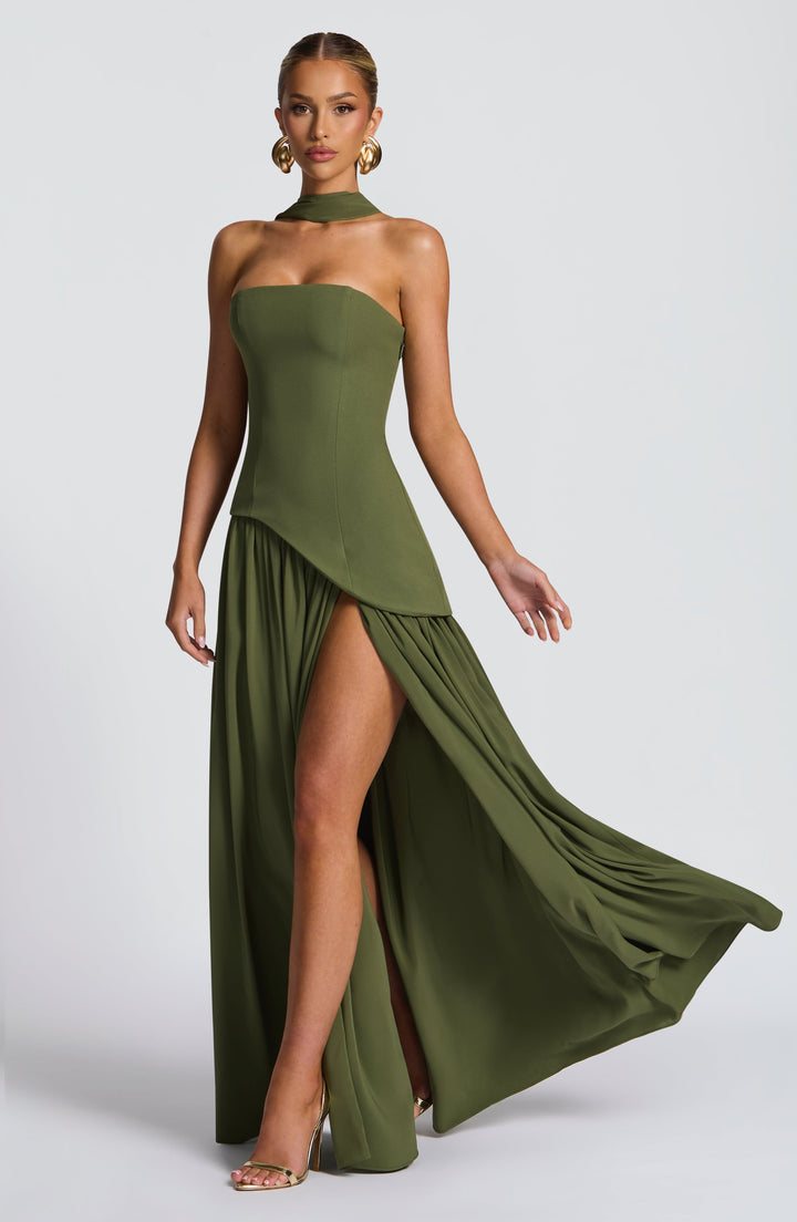 Twilight Maxi Dress in Lightweight Flowing Fabric 31