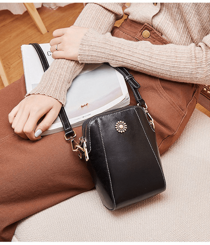 Retro Leather Crossbody Bag with Adjustable Strap 9