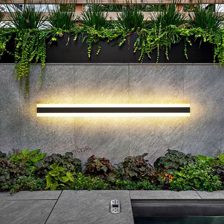 Minimalist Outdoor LED Wall Light, Linear Iron, 3000K Warm White 5
