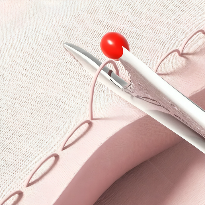 2-in-1 Portable Needle Threader and Seam Ripper for Easy Sewing on the Go 4