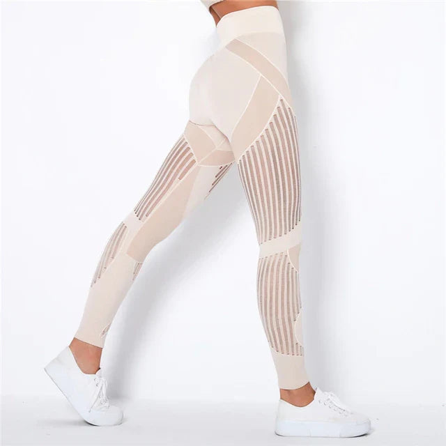 Compression Leggings for a Smoother Look with Contour Seams 1