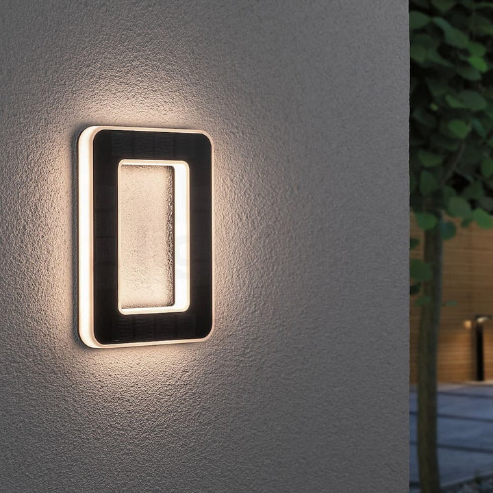 Solar Illuminated House Number with LED and Dusk Sensor 1
