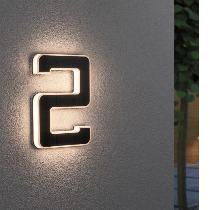 Solar Illuminated House Number with LED and Dusk Sensor 3