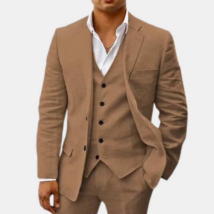 Men's Three-Piece Tailored Suit with Notch Lapel Jacket, Vest and Pants 2