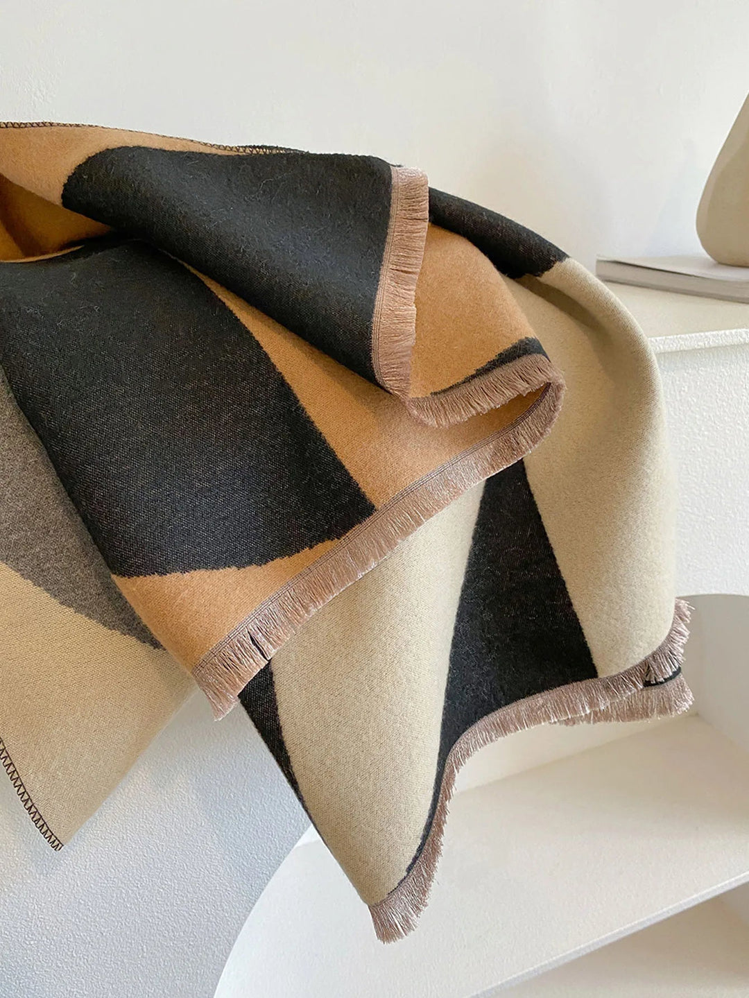 Women's Reversible Cashmere Scarf for Elegance & Warmth 10