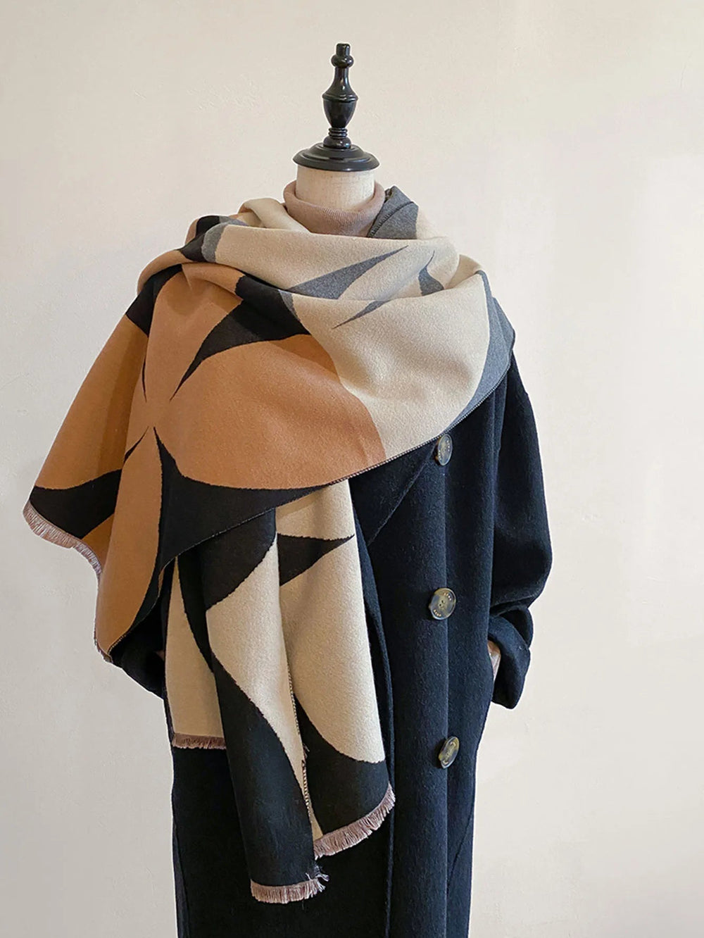 Women's Reversible Cashmere Scarf for Elegance & Warmth 2