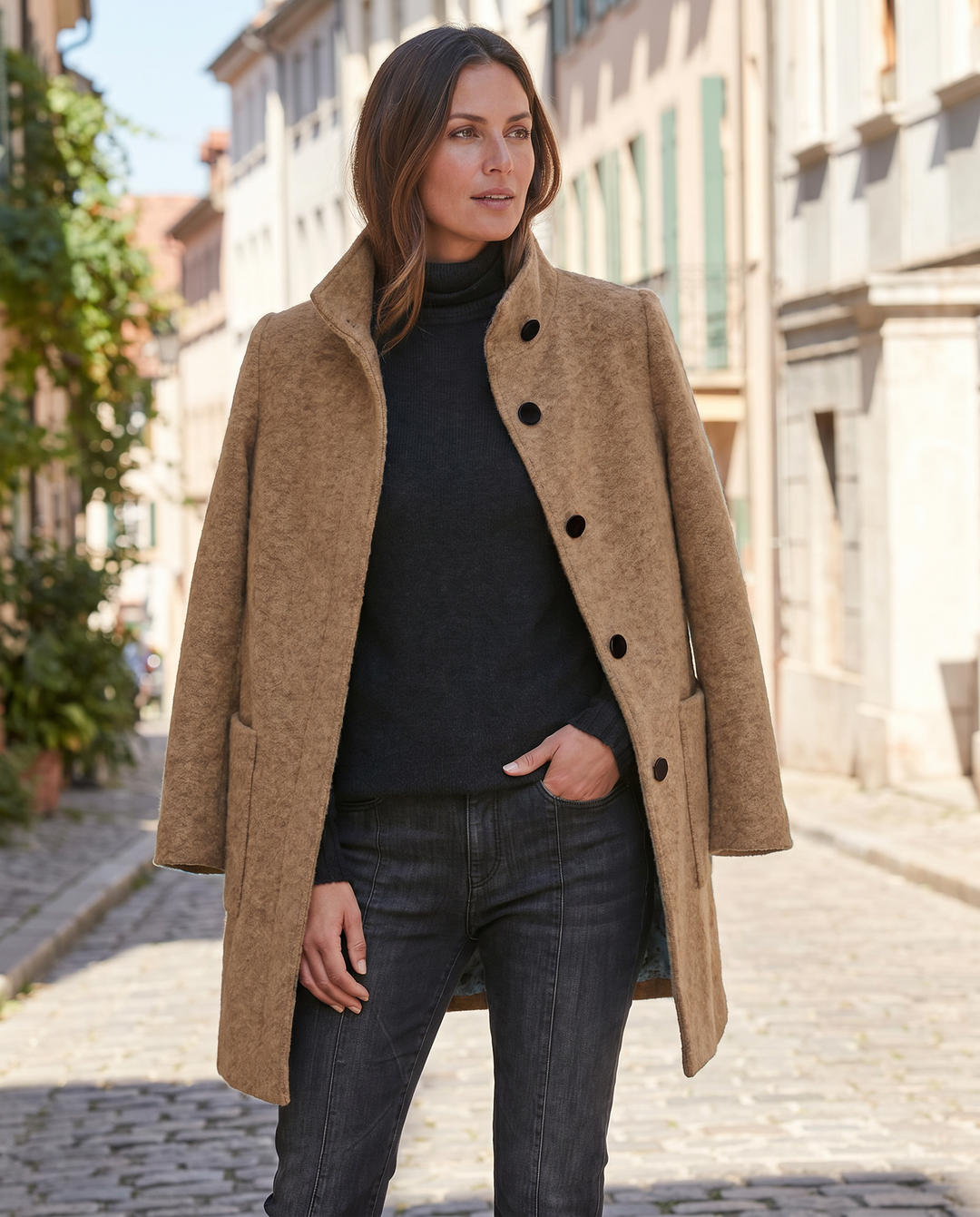 Women's Wool Blend Single-Breasted Coat with Stand Collar and Patch Pockets 4